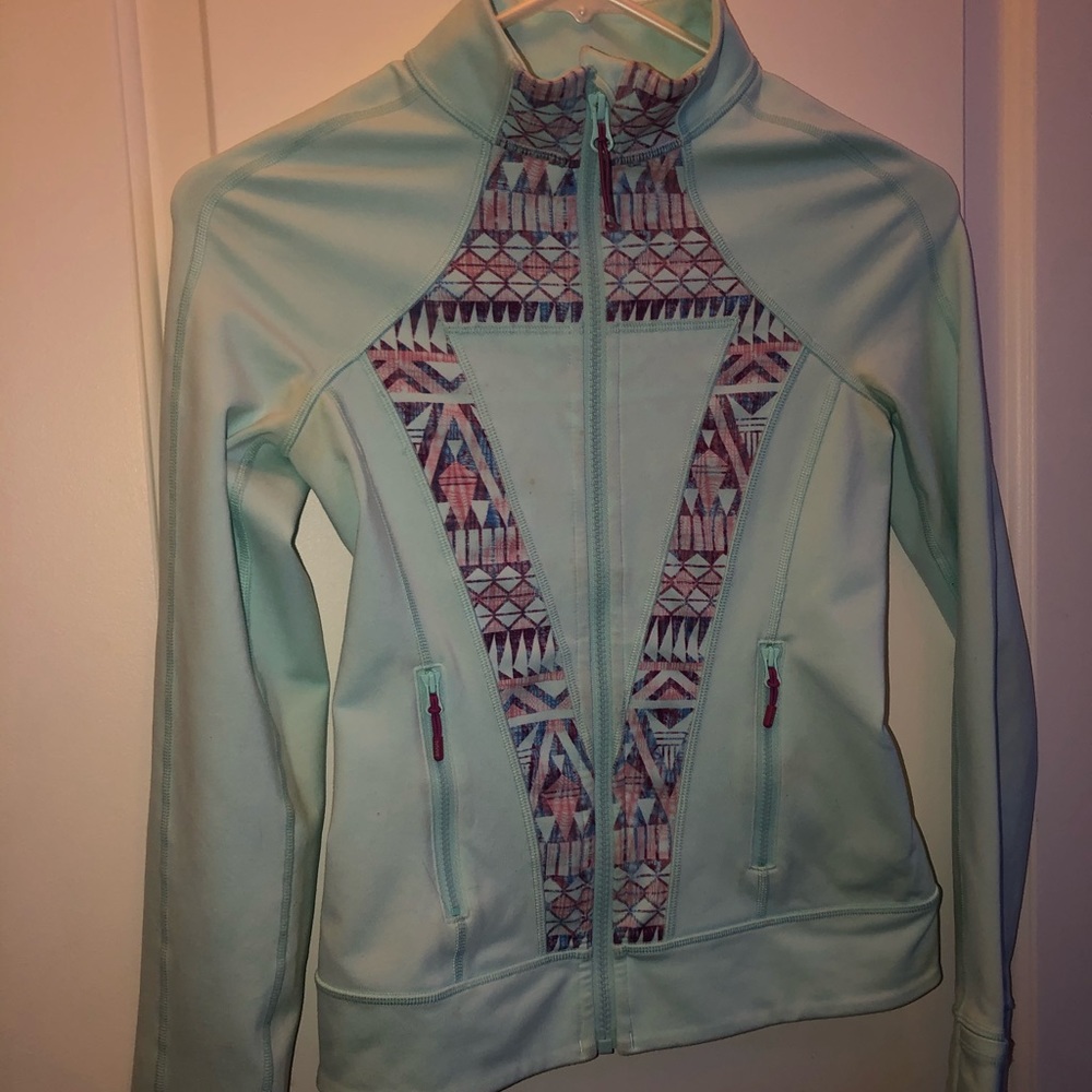 Ivivva (kids lululemon) jacket size 10 (no tag).